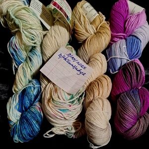 Trendsetters Autumn Winds cotton/cashmere yarns